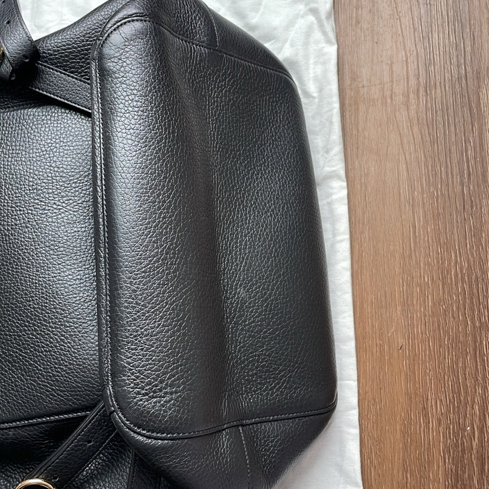 Cuyana Classic Black Backpack - Picture 4 of 8